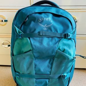 Osprey Fairview Rainforest Green 38 L